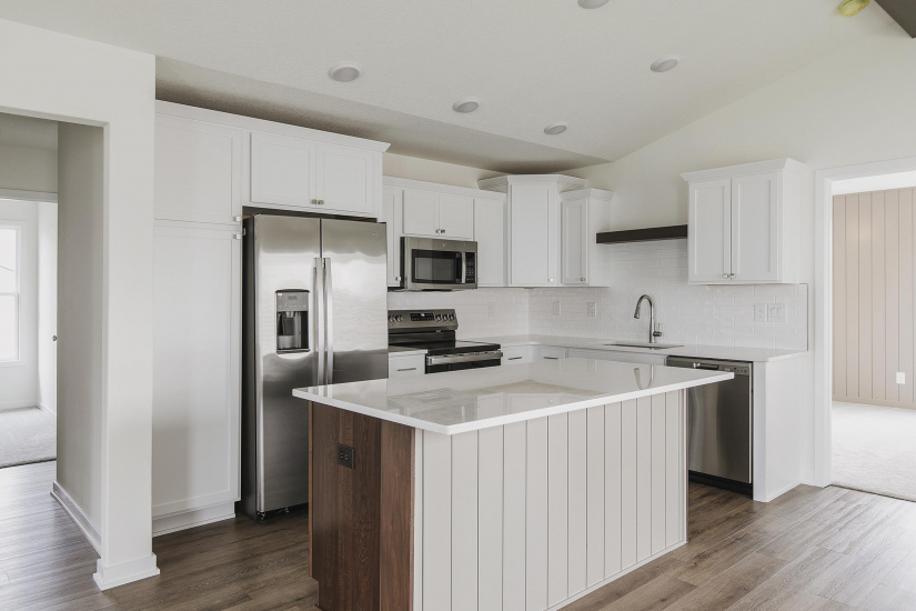 4 Bedrooms Bedrooms, ,3 BathroomsBathrooms,Residential,For Sale,1105