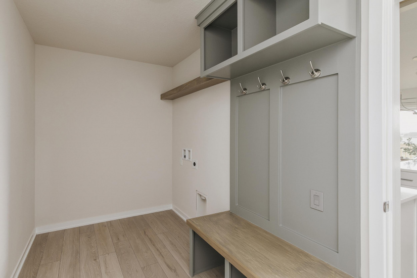 3 Bedrooms Bedrooms, ,2 BathroomsBathrooms,Residential,For Sale,1106