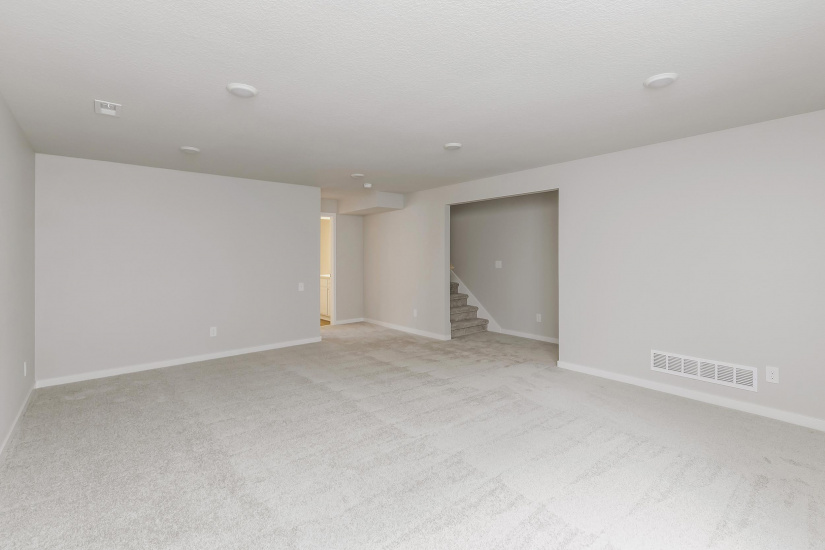 1209 NE 56th St, 3 Bedrooms Bedrooms, ,3 BathroomsBathrooms,Residential,For Sale,1209 NE 56th St,1190