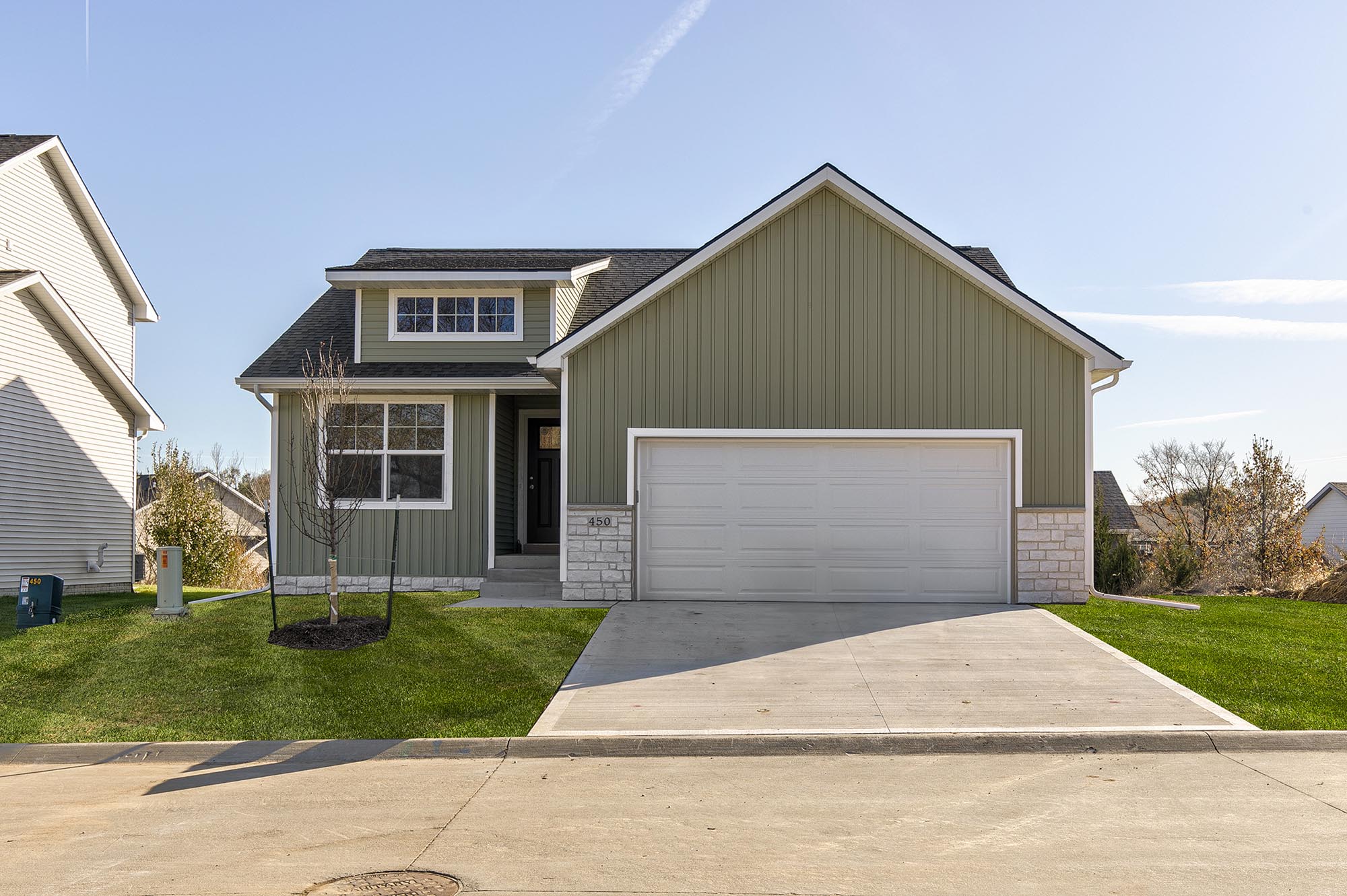450 Commons Dr., Carlisle, IA 50047, 4 Bedrooms Bedrooms, ,3 BathroomsBathrooms,Residential,For Sale,450 Commons Dr., Carlisle, IA 50047,1194